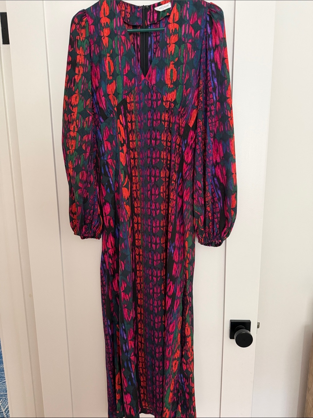 vestique Multicolor V-Neck Long Sleeve Maxi Dress - Pink/Red/Green